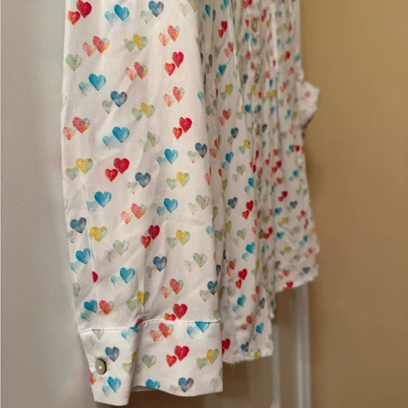 NWT Jane and Delancey Multicolor Heart Print Button Down Shirt Valentine’s Day - Picture 8 of 14